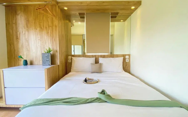 Good Place and Comfy 1BR at M-Town Residence Apartment