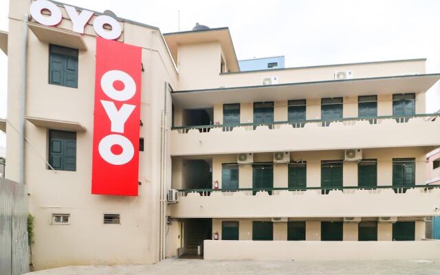 OYO Flagship 46738 Egmore Shelters