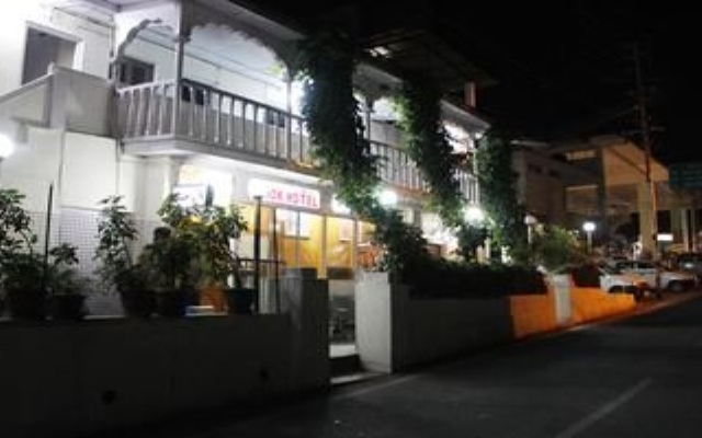 Ashok Hotel