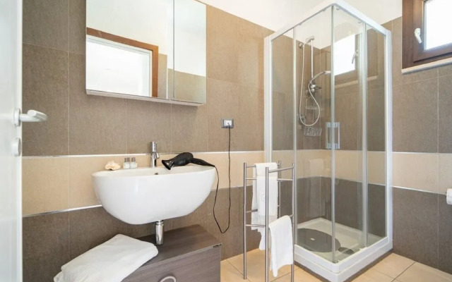 Apartment With Garden or Terrace Near sea