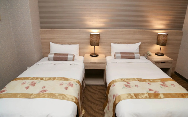 Unique Holiday Hotel