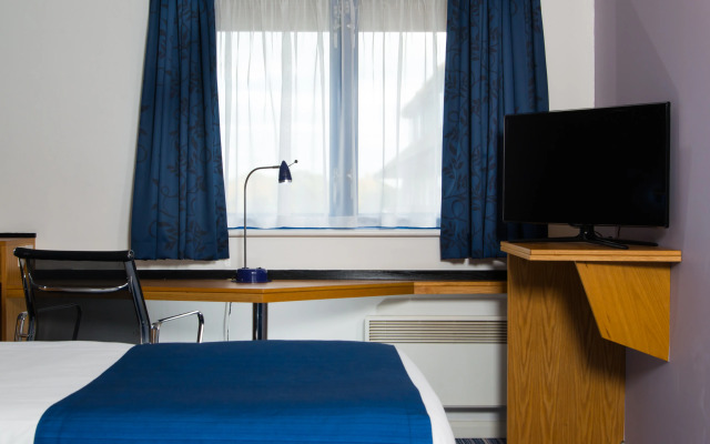Holiday Inn Express Manchester East by IHG