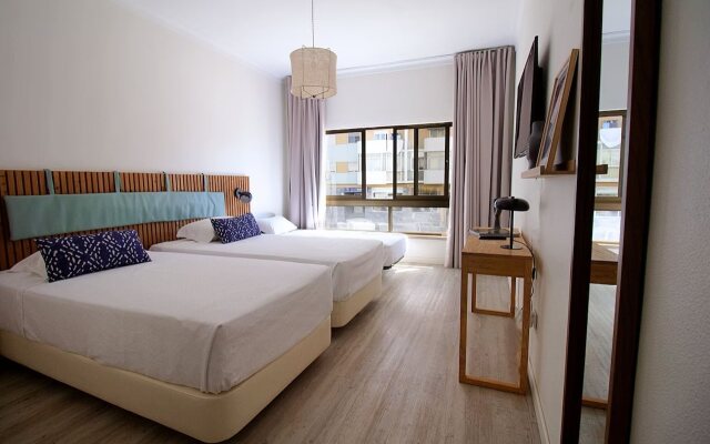 Hotel WOT Costa da Caparica