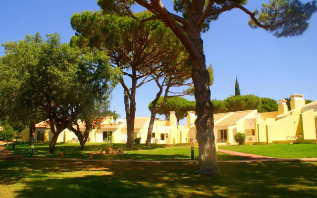 Browns Sports Resort