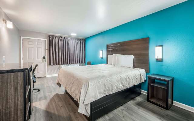 Econo Lodge Russellville