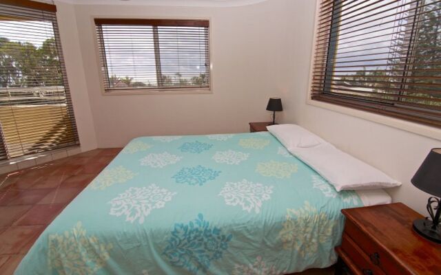 Palm Beach Holiday Resort