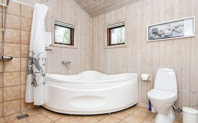 8 Person Holiday Home in Hemmet