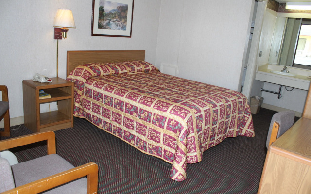 Budget Host Inn Bristol