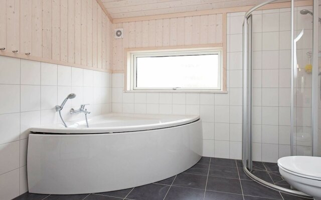 5 Star Holiday Home in Grossenbrode