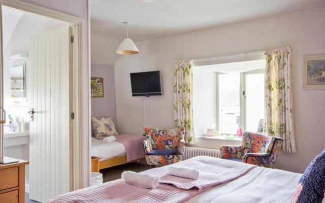 Hawthorn Farm Guest House