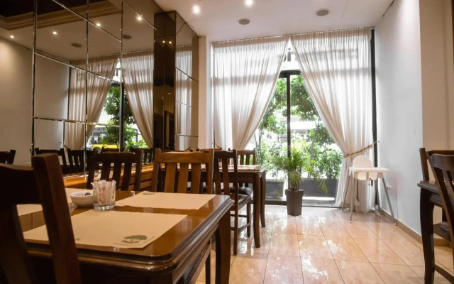Athens City Hotel