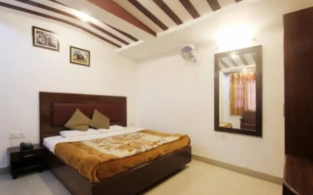 Hotel Ratan