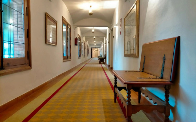Parador De Benavente