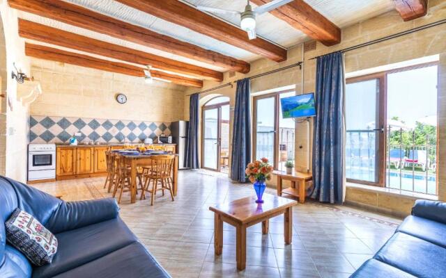 Ta Guljetta 4 Bedroom Villa With Private Pool