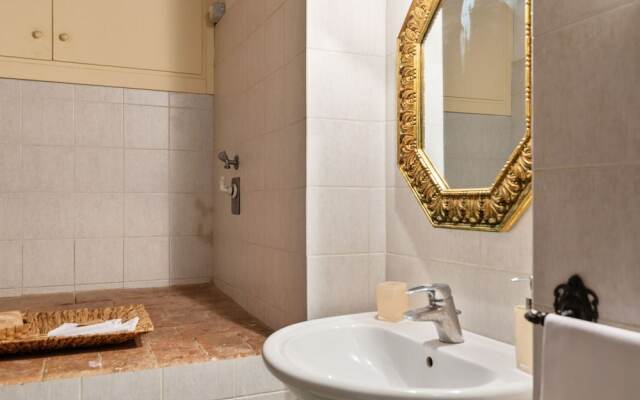 Scenic Apartment in Rapolano Terme with Swimming Pool