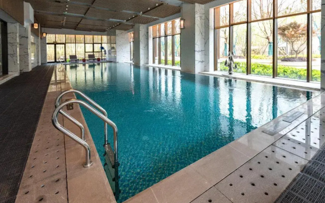 Holiday Inn Resort Maoshan Hot-Spring by IHG