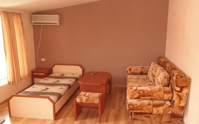 Dobrevi Guest House