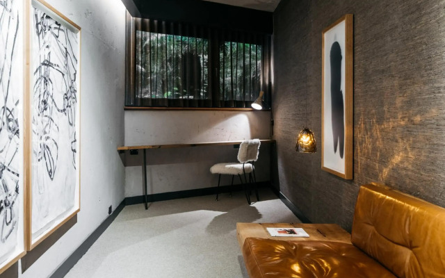 Ovolo Nishi