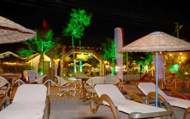 Blu Brezza Marine Hotel