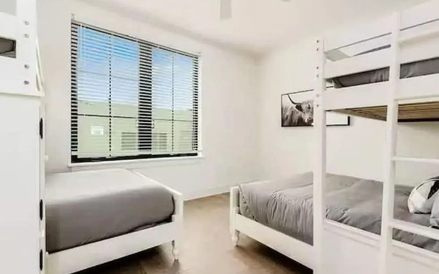 Jungle House Designer Residences – Downtown Columbus