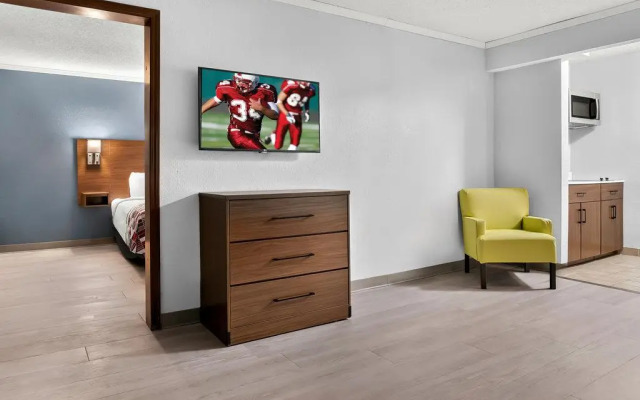 Red Roof Inn Auburn Hills