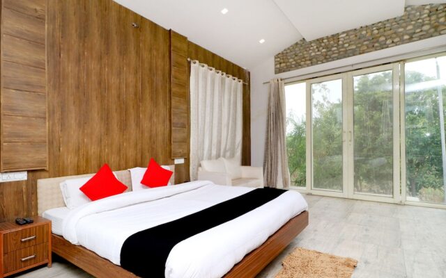 Master Farm Resort by OYO Rooms