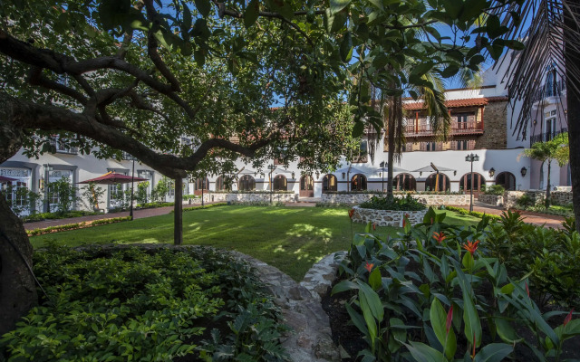 Hotel La Compania, in the Unbound Collection by Hyatt