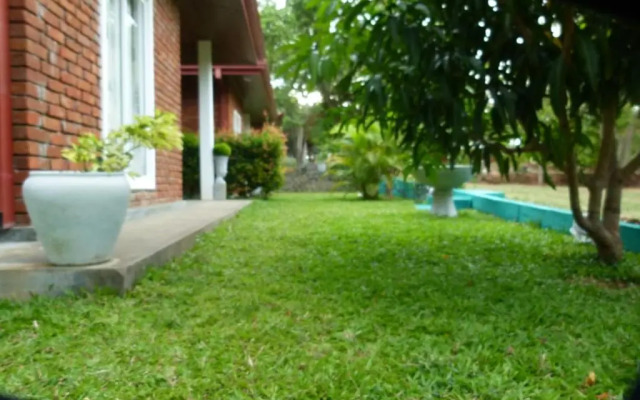 Suriya cottage Habarana