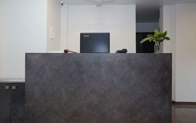OYO 23670 Hotel Resonare Residency