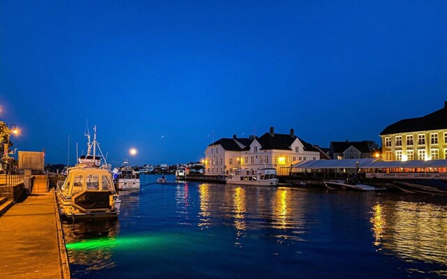 Amazing Apartment in Arendal With Wifi and 2 Bedrooms