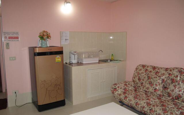 SK Muangthongthani Apartment
