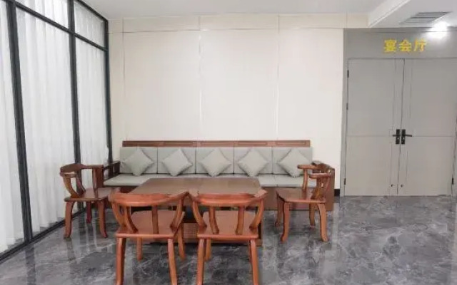 Days Inn By Wyndham Xishuangbanna