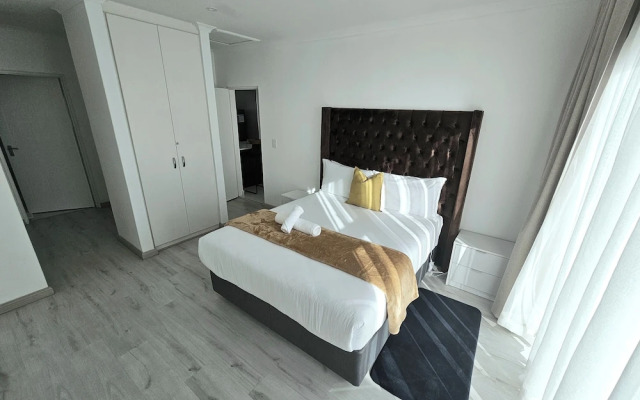 Dolphin Ridge Seaside Apartment