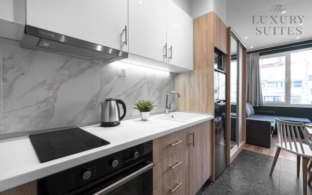 Wall Street Apartments, The Luxury Suites