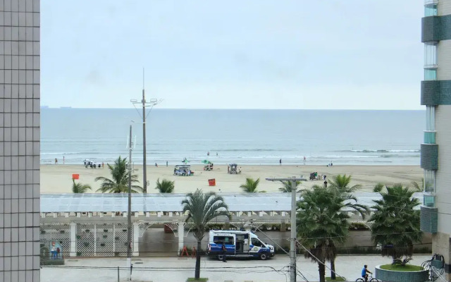 Pé na Areia Praia da Guilhermina