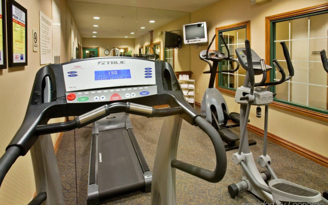 Holiday Inn & Suites Dallas-Addison by IHG