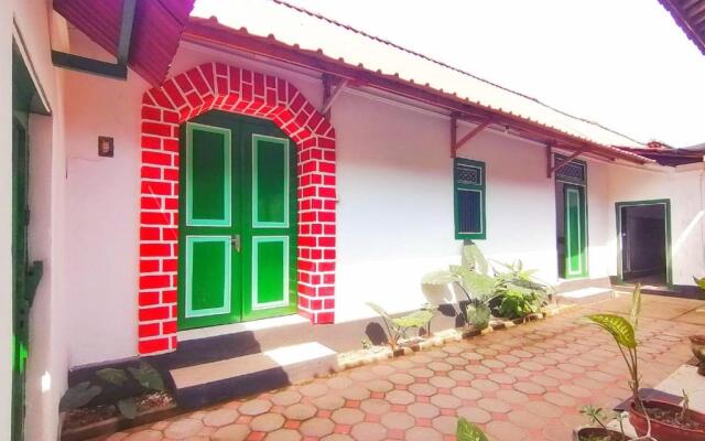 RedDoorz Syariah @ Ndalem Kembang Sore Yogyakarta
