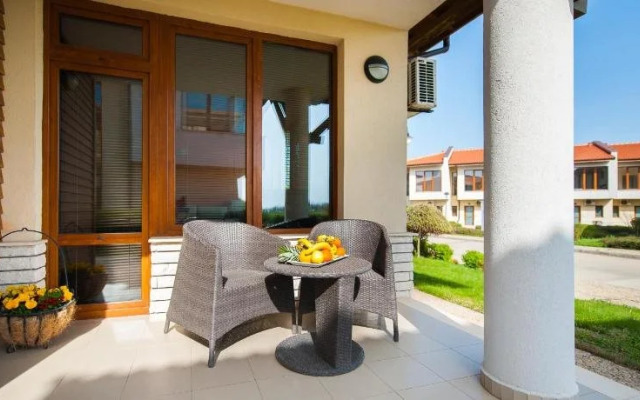 Holiday Villas & Apartments at Lighthouse Golf Resort & Spa