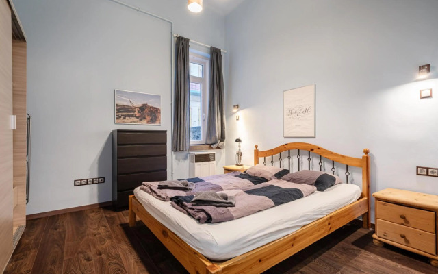 Oriental Deluxe 2R Apartment