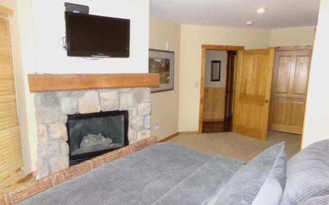 BLCD2 Buffalo Lodge 2 bed 2 bath