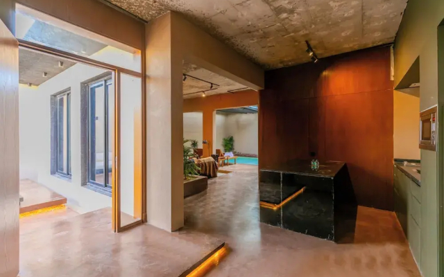 Portal Chalets With Private Pool-Al Arid