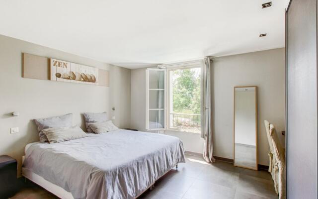 Cozy Villa in Le Plan-de-la-tour With Private Swimming Pool