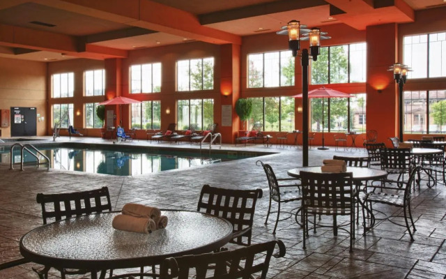Wildwood Lodge  St Paul