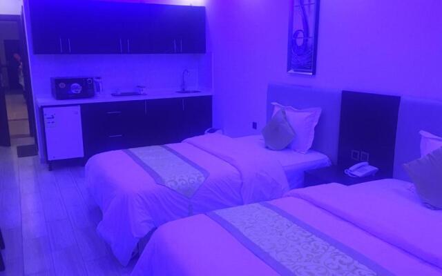 Nourth House Aparthotel