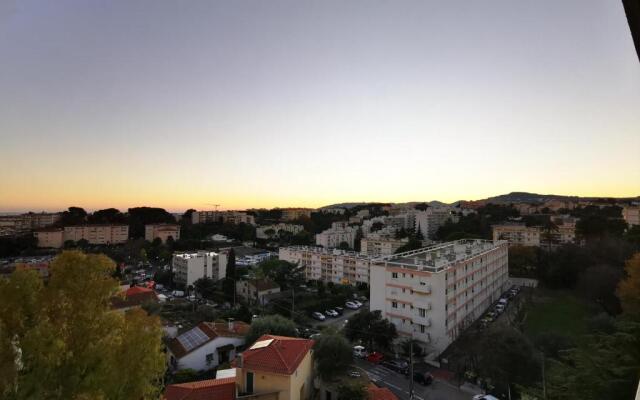 Superbe 3P 57M2 Antibes Parking Privé