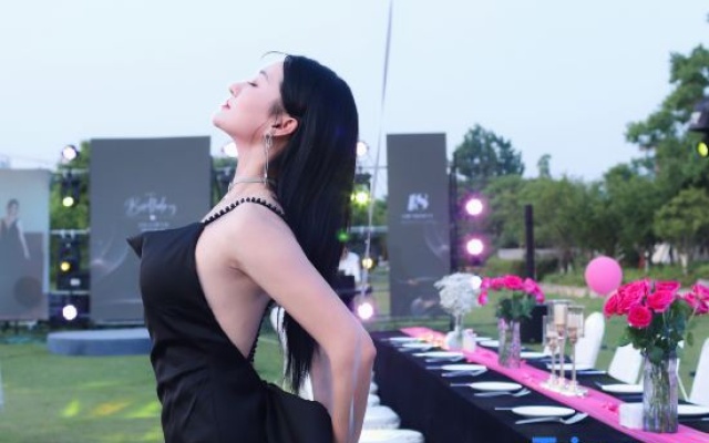 Jiuyan Bird's Nest Hotel – People – Huzhou