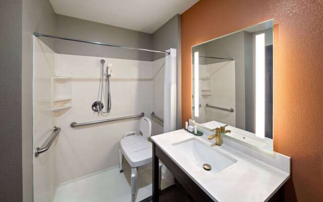 La Quinta Inn & Suites by Wyndham Olathe
