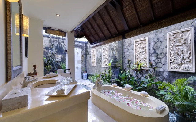 Villa Kakatua