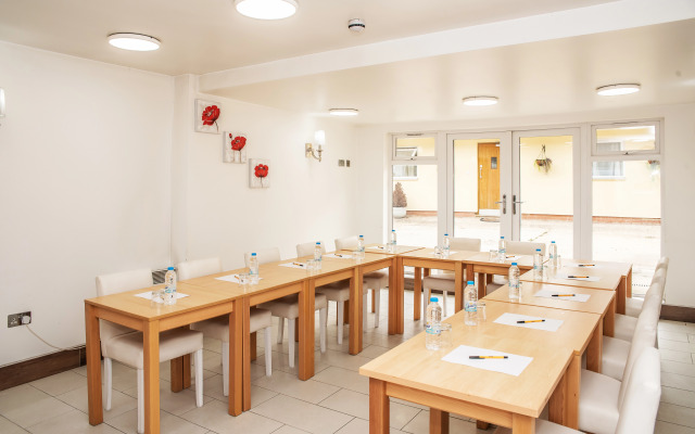 Britannia Inn Hotel