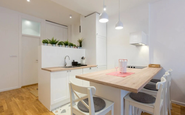 Belgrade Center Apartment Slavija Square